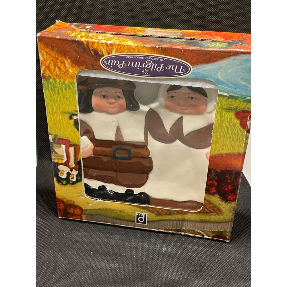 Pilgrim Pair Porcelain Spoon Rest